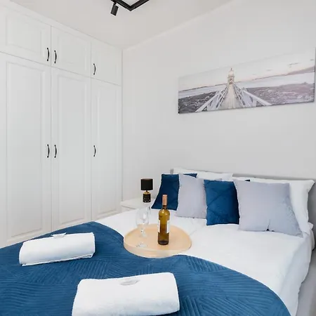 Appartamento Zaspa Vvita With Sea View By Renters